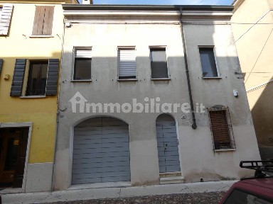 Mantova, Centro, Via Concezione