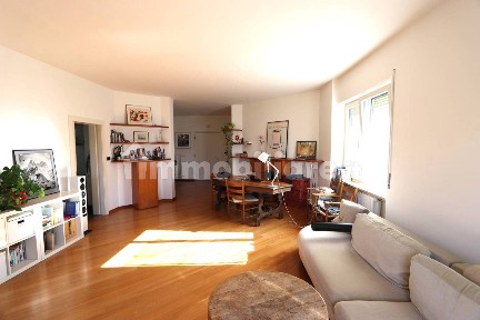 Mansarda buono stato, 118 m², Gries - San Quirino, Bolzano