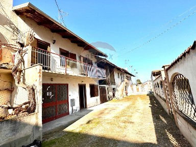 Villa a schiera via San Nicola 19, Centro, Carisio