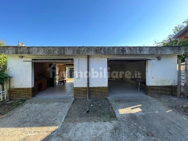 Villa a schiera vicolo dei Pesci 1B, Cappuccini, Vercelli