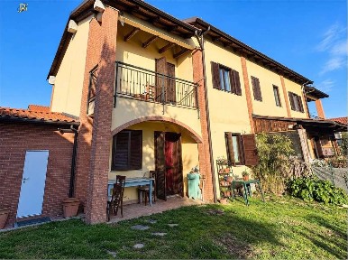 Villetta a schiera all'asta via pietro micca 25, Cigliano