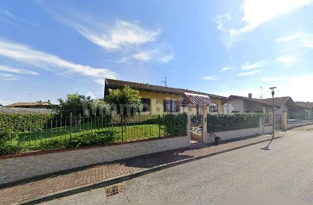 Villetta a schiera all'asta via Amendola, 32, Carisio