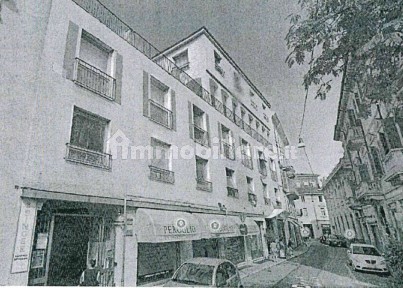 Negozio all'asta via Fratelli Ponti, Vercelli
