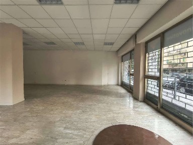Locale commerciale in Affitto