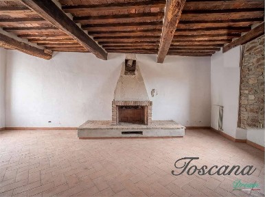 Appartamento via poggiarello, 5, Centro, Monterotondo Marittimo