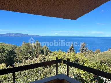 Quadrilocale Località Calamoresca, Porto Santo Stefano, Monte Argentario
