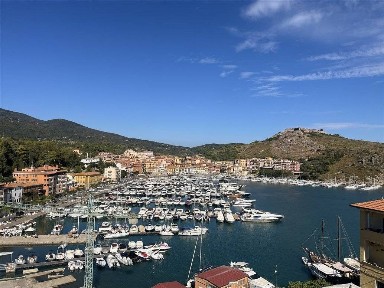 Trilocale secondo piano, Porto Ercole, Monte Argentario