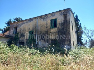 Monterotondo Marittimo, Via Fattoria del Lago