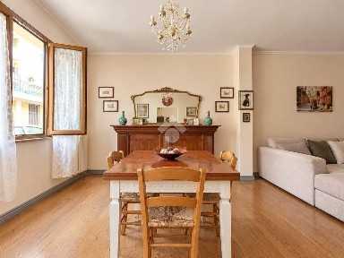 Appartamento via Mazzini 31, Centro, Follonica