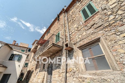 Quadrilocale via di Mezzo 33, Roccatederighi, Roccastrada