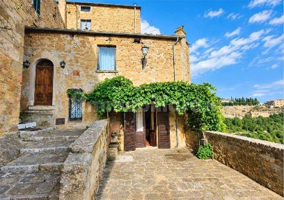 Pitigliano, Vicolo Riforme 39