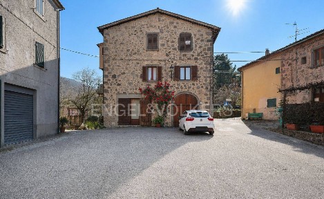 Appartamento via Poggio Saccone, San Lorenzo, Arcidosso