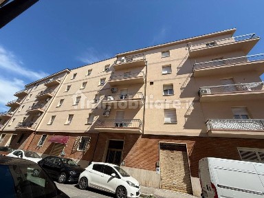 Quadrilocale via Lombardia, Regioni, Grosseto