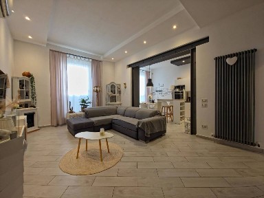 Appartamento via Bruno Buozzi, Centro, Follonica