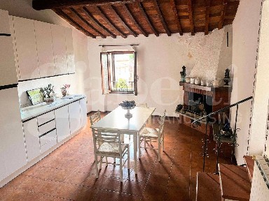 Appartamento via Populonia, Centro, Massa Marittima