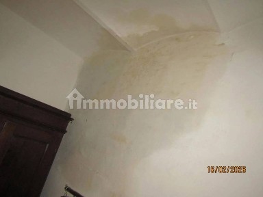 Appartamento all'asta via Roccone 2, Semproniano