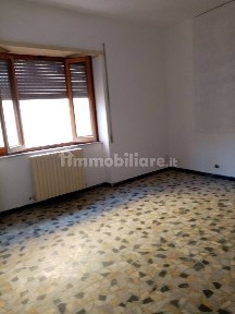 Appartamento via Carolina Allegretti, Centro, Pitigliano