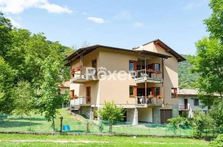 Terratetto unifamiliare frazione Casere, Laveno-Mombello