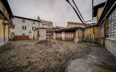 Terratetto unifamiliare via Nazario Sauro 3, Centro, Azzate
