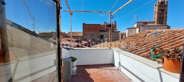 Quadrilocale via San Martino 7, Centro Storico, Grosseto
