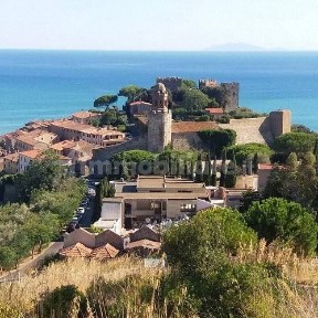 Quadrilocale via Santa Maria, Castiglione Paese, Castiglione della Pescaia