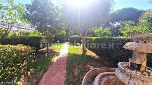 Trilocale via Litoranea 117B, Zona Nuova, Pratoranieri, Follonica
