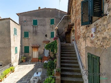 Gavorrano, Via del Montaccio, 17