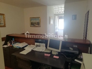 Appartamento via Roma Gia' via Felice Cavallotti 44, Centro, Follonica