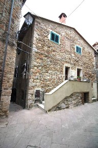 Trilocale piazza Della Cisterna San C., Campagnatico