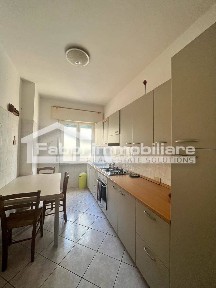 Quadrilocale buono stato, quinto piano, Centro, Follonica