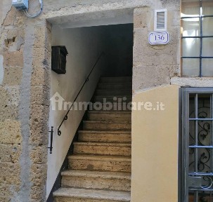 Pitigliano, Via Vignoli