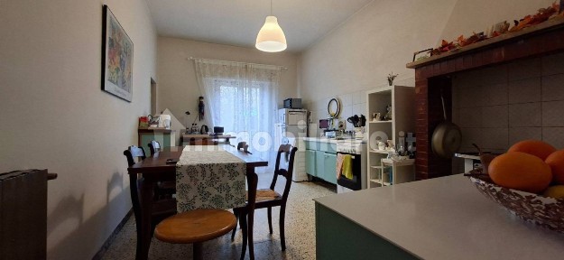 Quadrilocale via Giuseppe Garibaldi 46, Tirli, Vetulonia, Buriano, Castiglione della Pescaia