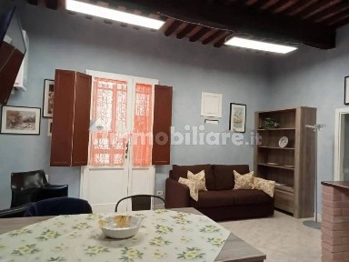 Bilocale via 4 Novembre, Centro, Roccastrada