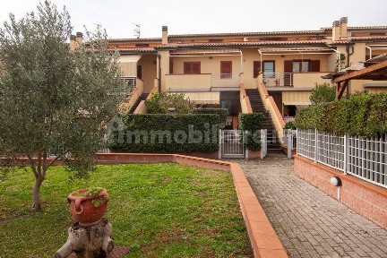 Quadrilocale via Blasetti 2, San Luigi, Capannino, Corti Nuove, Follonica