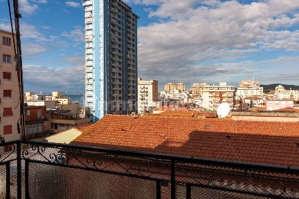 Appartamento via Fiume 25, Centro, Follonica