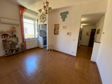 Bilocale buono stato, secondo piano, Centro, Orbetello