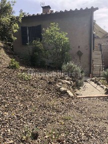 Appartamento buono stato, piano terra, Pari, Civitella Paganico