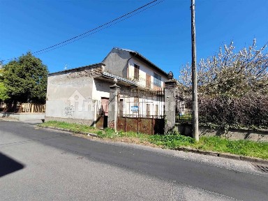 Terratetto unifamiliare via Canton Santo 14, Borsano, Busto Arsizio