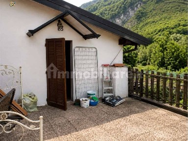 Casa indipendente all'asta via G. Verga 5, Bisuschio