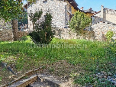 Terratetto unifamiliare via del Sasso 8, Borgnana, Cuasso al Monte