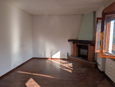 Terratetto plurifamiliare via Cappelletta 8, Borgnana, Cuasso al Monte