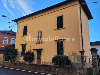 Malnate, Viale delle Vittorie, 10