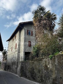 Terratetto unifamiliare via alla Rocca 1, Laveno, Laveno-Mombello