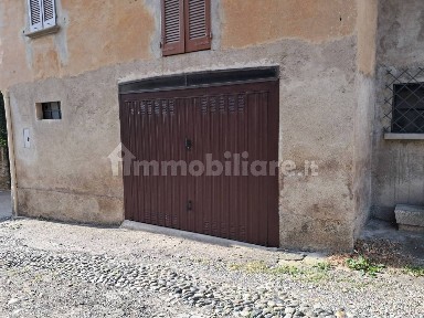 Terratetto unifamiliare via Vittorio Veneto, Centro, Daverio
