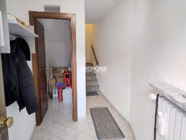 Terratetto unifamiliare via Sirtori, Centro, Vedano Olona