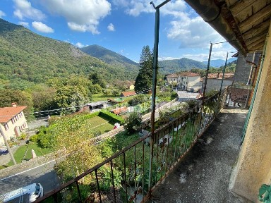 Terratetto unifamiliare via XXIV Maggio, Due Cossani, Dumenza