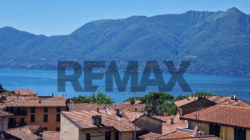 Terratetto plurifamiliare 95 m², ottimo stato, Centro, Luino