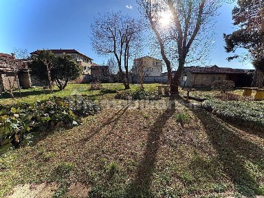 Terratetto plurifamiliare Fabio Filzi, Lottizzazione Barlocco, Samarate