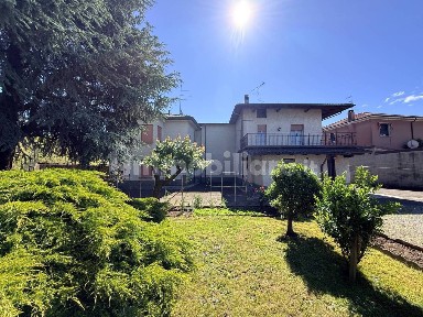 Terratetto unifamiliare via Carlo Rosselli 30, Centro, Cavaria con Premezzo