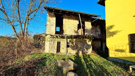 Terratetto unifamiliare via Don Eugenio Assi, Coarezza, Somma Lombardo